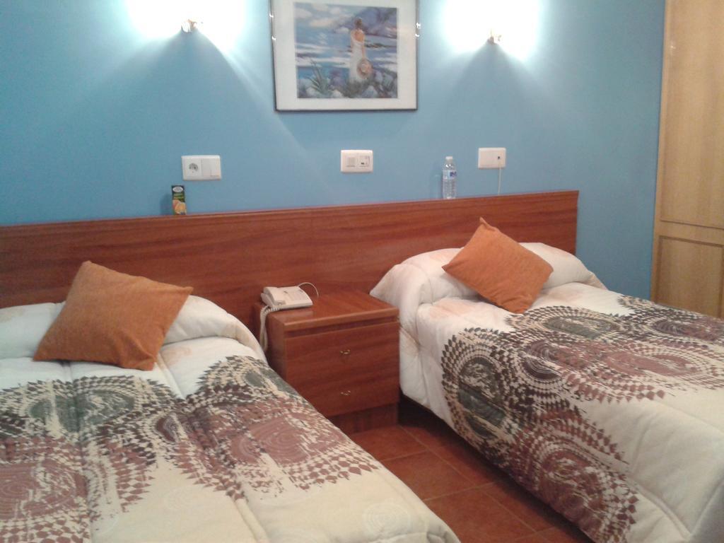 Hostal Campus Burgo Dış mekan fotoğraf