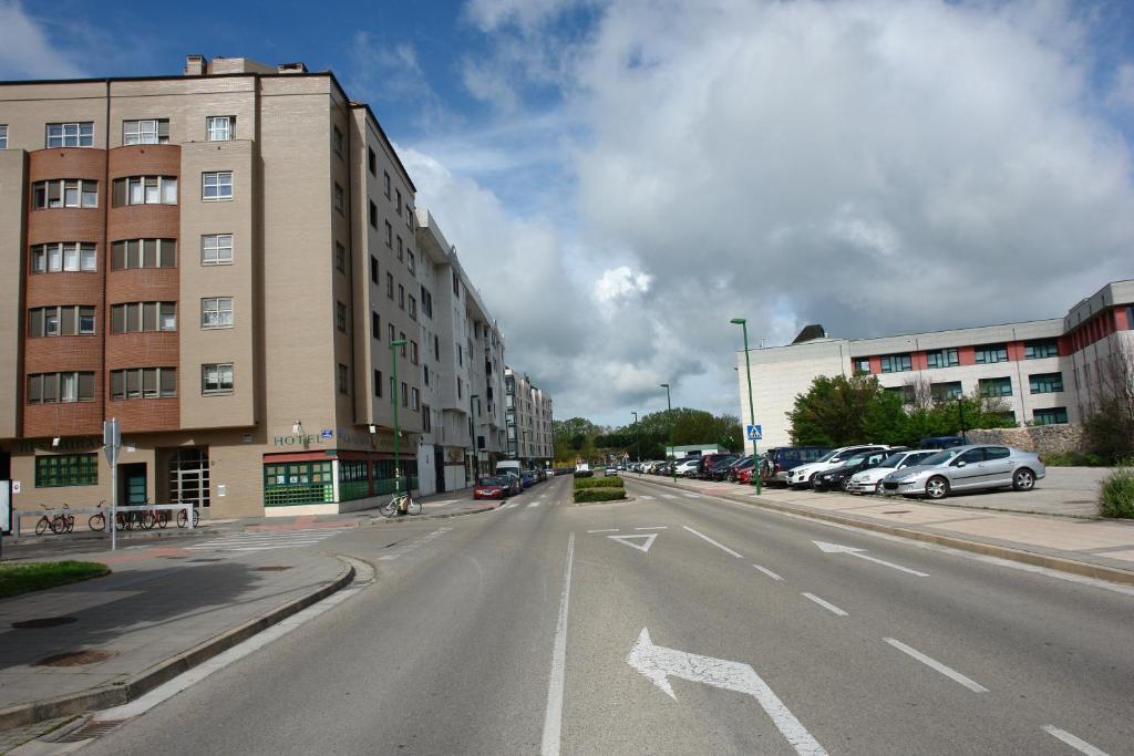 Hostal Campus Burgo Dış mekan fotoğraf